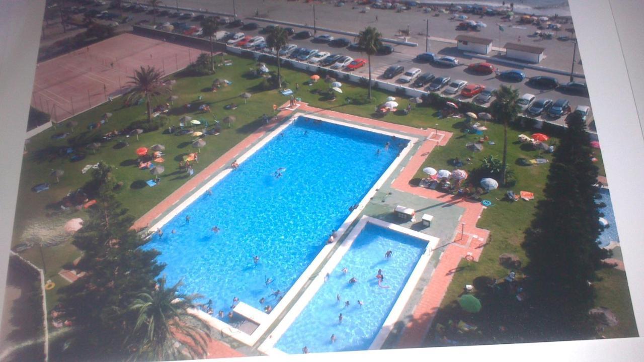 Un Barco En Tierra Apartment Salobrena Exterior photo